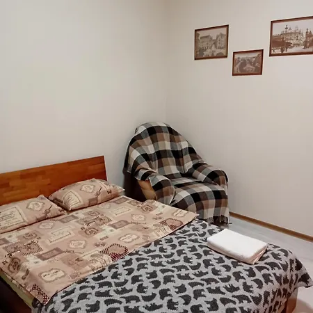 Two-bedroom In 10 Min To The Opera Theatre