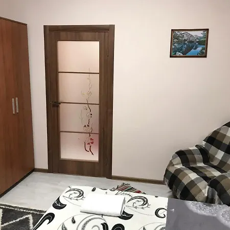 Two-bedroom In 10 Min To The Opera Theatre *