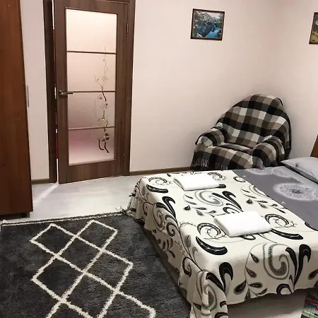 Two-bedroom In 10 Min To The Opera Theatre 아파트 리비프