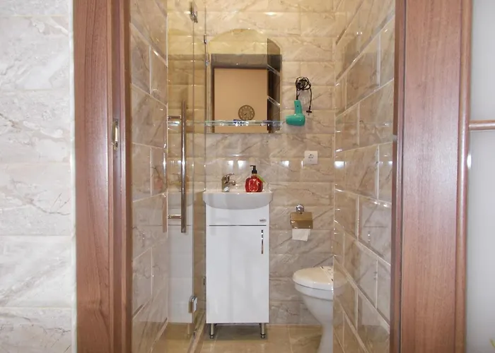 Two-bedroom In 10 Min To The Opera Theatre Apartamento *