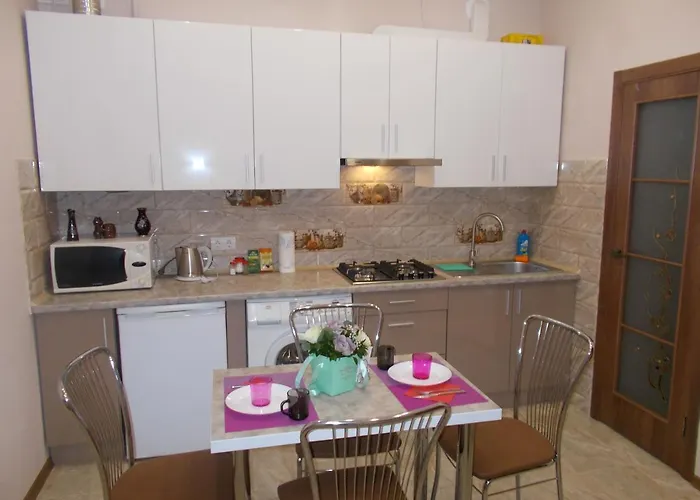 Two-bedroom In 10 Min To The Opera Theatre アパート