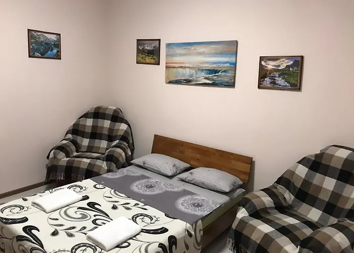 Two-bedroom In 10 Min To The Opera Theatre Апартаменты Львов