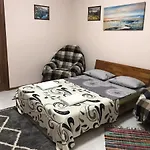 Two-bedroom In 10 Min To The Opera Theatre アパート *